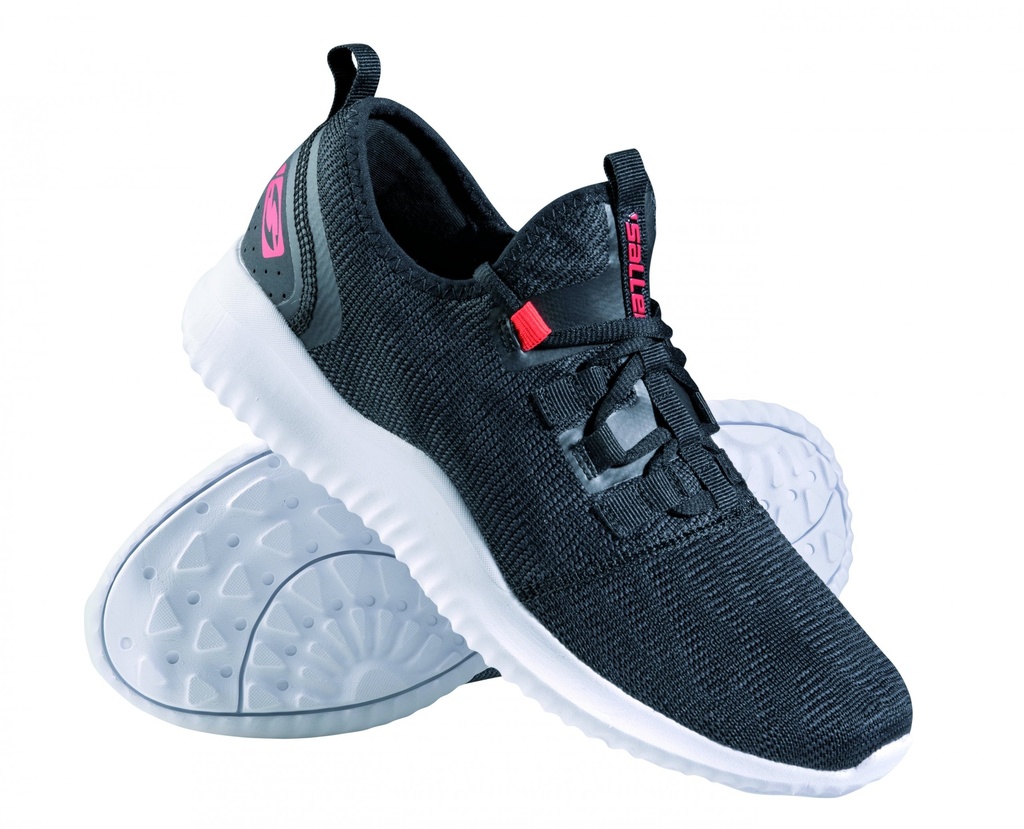 Sneaker sallerCharge